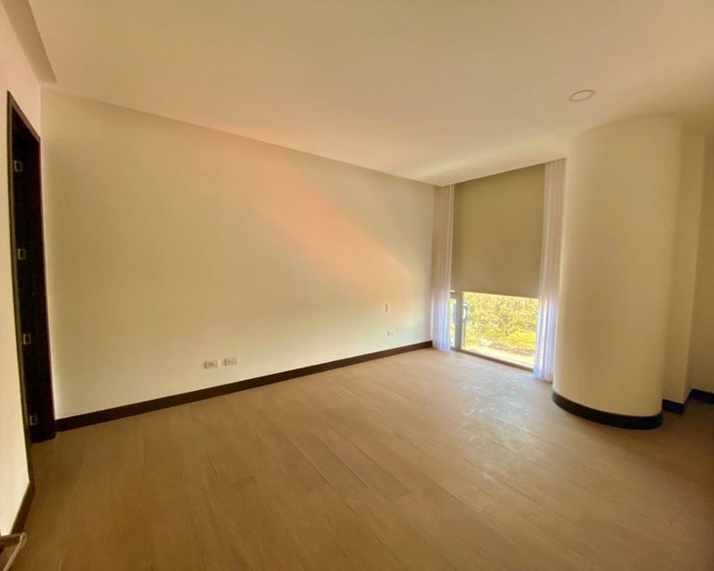 Alquilo Apartamento NUEVO en zona 15 VH II