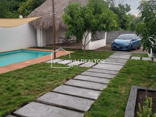 Casa en venta, en El Pumpo - 3