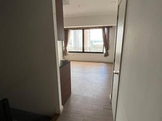 Apartamento de dos niveles, en el centro de zona 4 Granat - 5