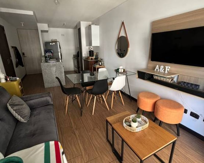 Apartamento en Venta, Zona 11 (V10013)