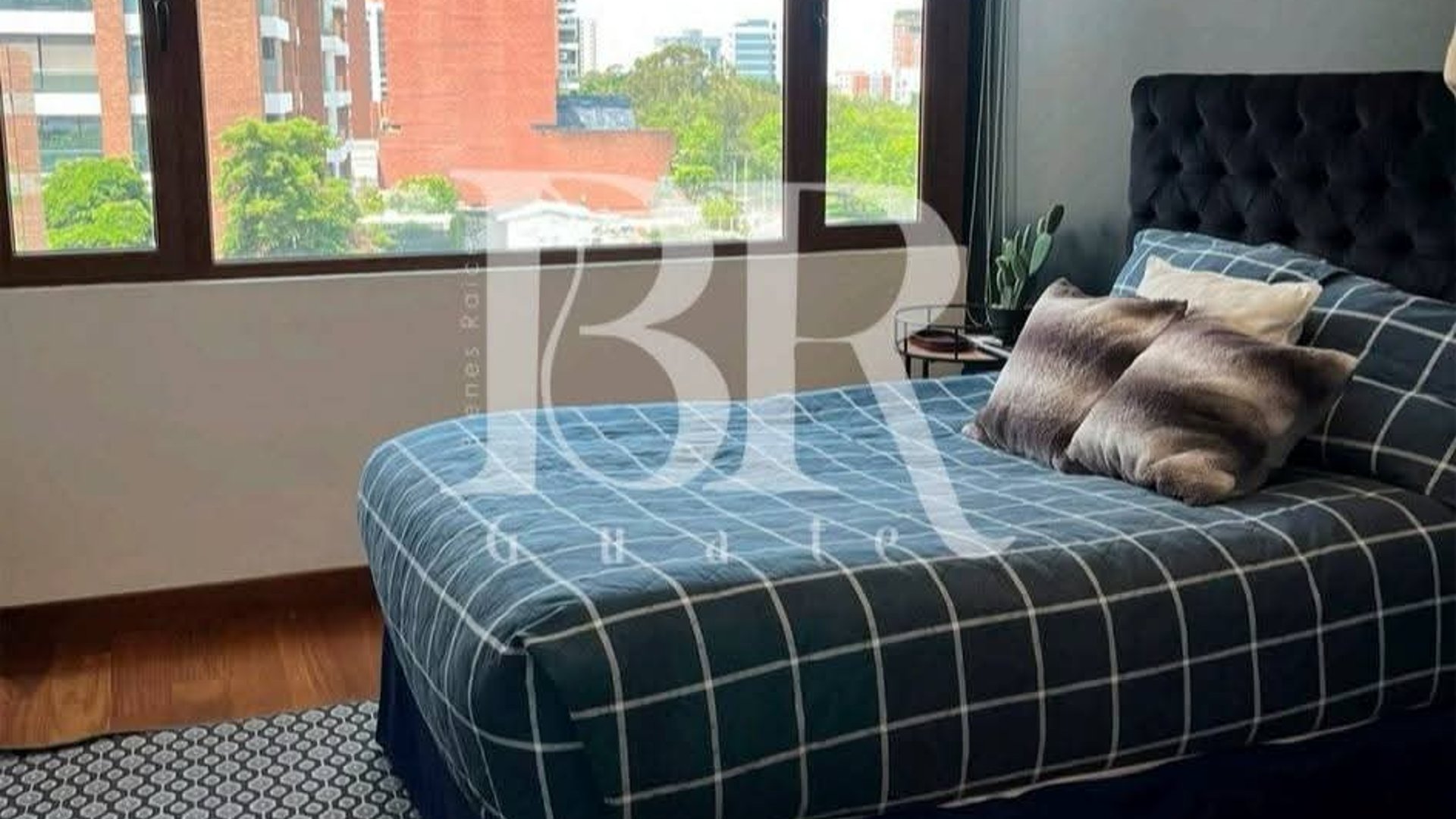 VENTA APARTAMENTO EN GAUDI ZONA 10 DE 4 HABITACIONES - Miniatura 7