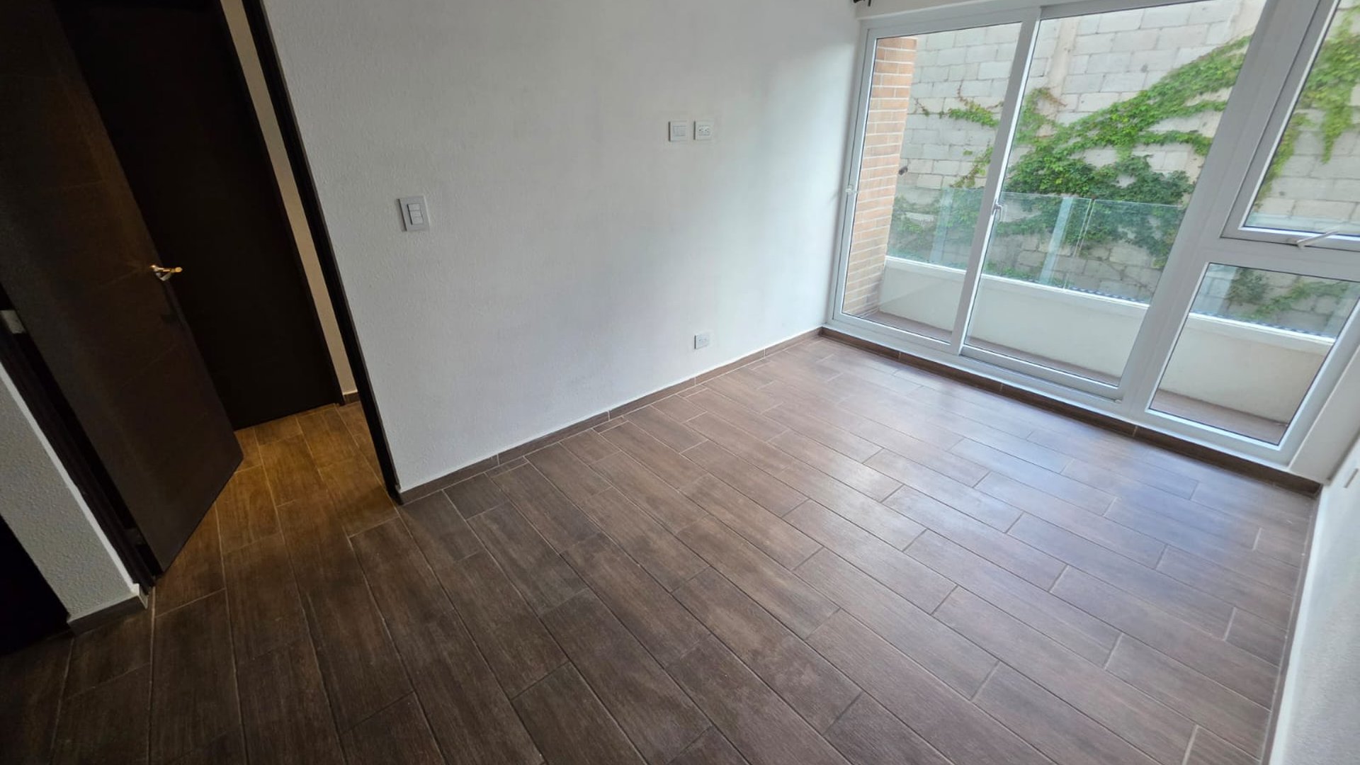Apartamento en renta en Parque Mateo zona 7 Ref-6069 - Miniatura 7