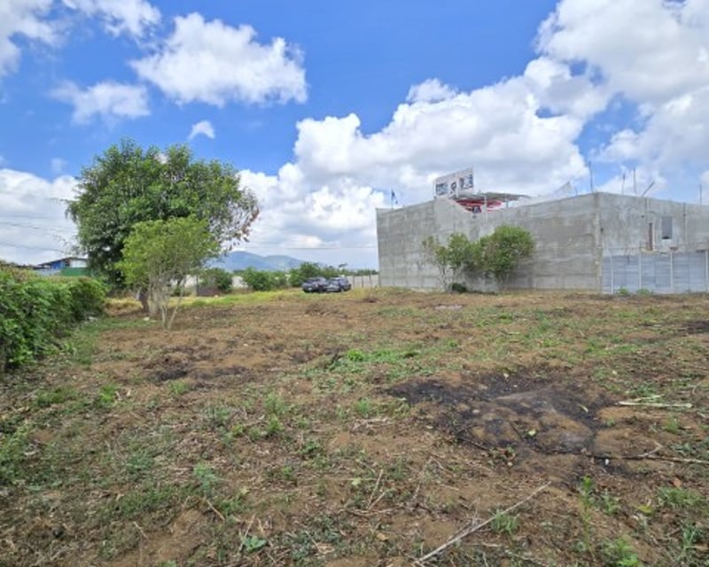 Terreno Comercial en Renta Santiago Sacatepéquez