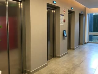 Renta Oficina de 10.11 m2  en Centro Negocios zona 15 - 4