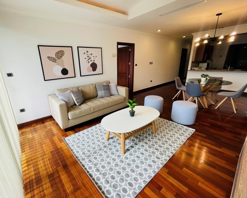 Apartamento amueblado de 2 habitaciones en alquiler Torre Real CES