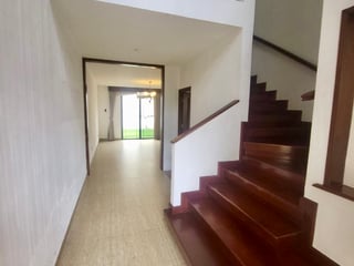 House for Sale in Fraijanes, Guatemala | 3 Bed, Garden, Parking | $160,000 - Image 2