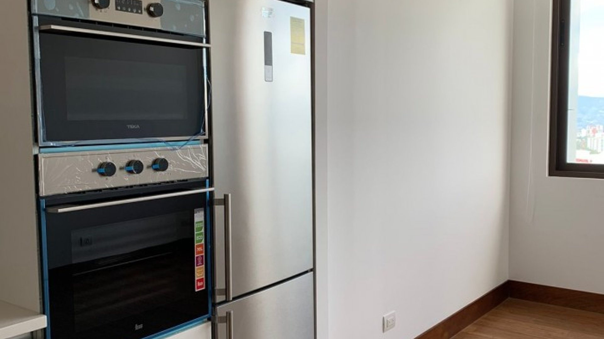 Apartamento en zona 15 venta edificio Apice