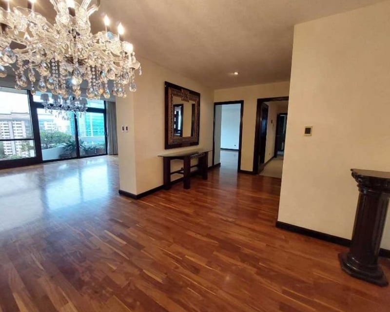 Alquilo / Vendo Apartamento en Edificio Villa Mayor z14