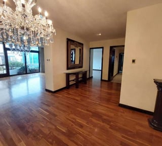 Alquilo / Vendo Apartamento en Edificio Villa Mayor z14