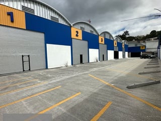 Bodegas y Ofibodegas en Renta – Zona 3, Ciudad de Guatemala - Image 1