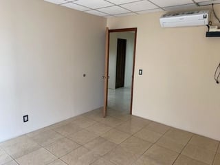 TORINO / Oficina en Venta zona 10 - 5