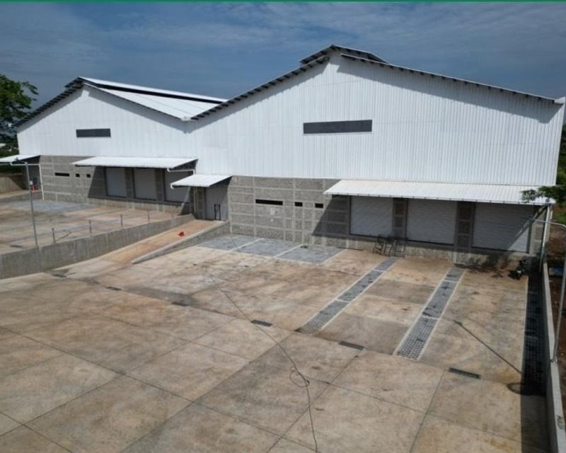 SE RENTAN 2 BODEGAS EN COMPLEJO INDUSTRIAL* *Km.67.5 Escuintla