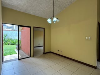Casa en Renta Km 15.5 Carretera Al Salvador - 2