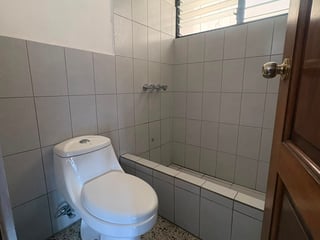 Casa para Uso Comercial en Alquiler, zona 15 VH2  - 4