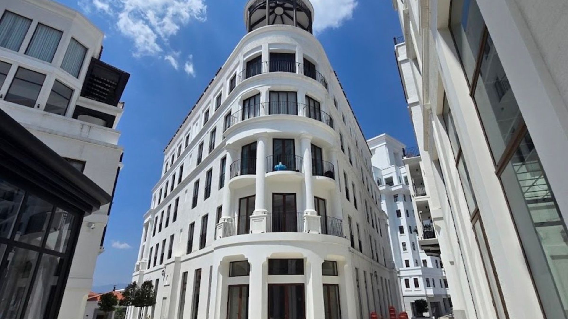 Apartamento en Venta – Lirios 4, Cayalá, zona 16