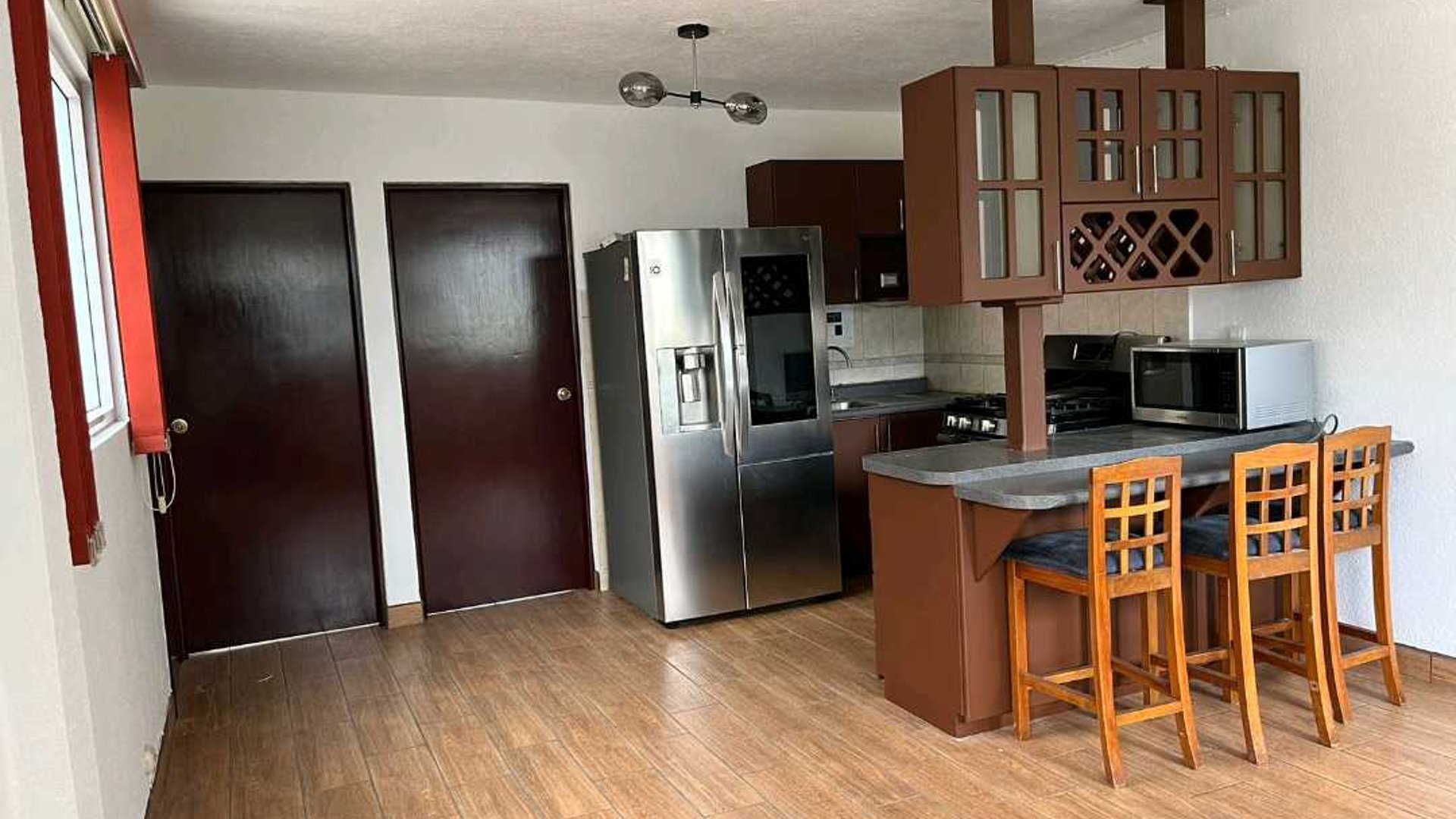 Alquilo Lindo Apartamento en Oakland 1 z10