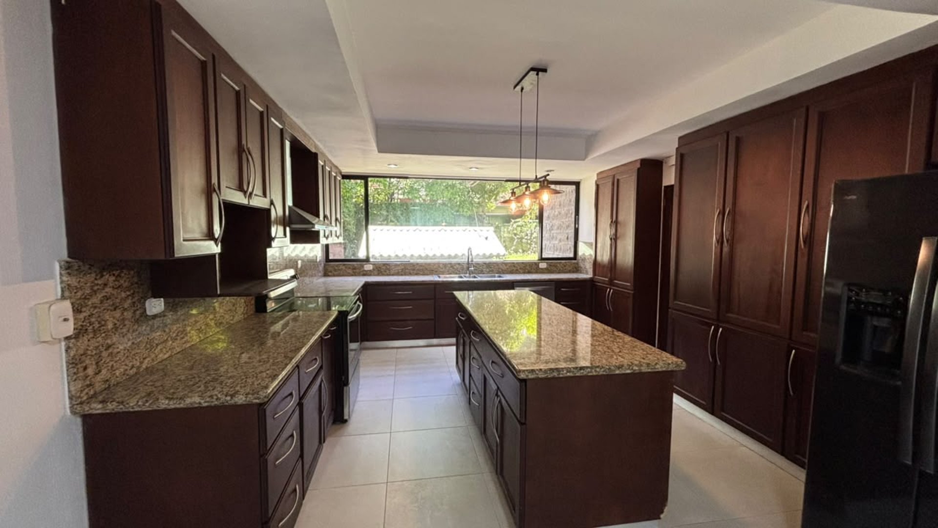 APARTAMENTO EN RENTA | ALTOS DE TORRELIANA, CAES KM 8.5
