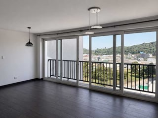 APARTAMENTO EN VENTA 📍 Edificio Treo Apartamentos, Zona 4 Mixco - 2