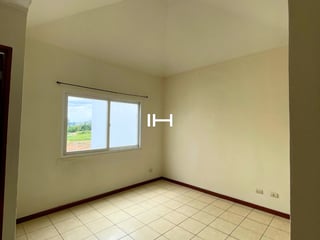 CASA EN RENTA VILLA NUEVA -HACIENDA DE LAS FLORES- - Image 4