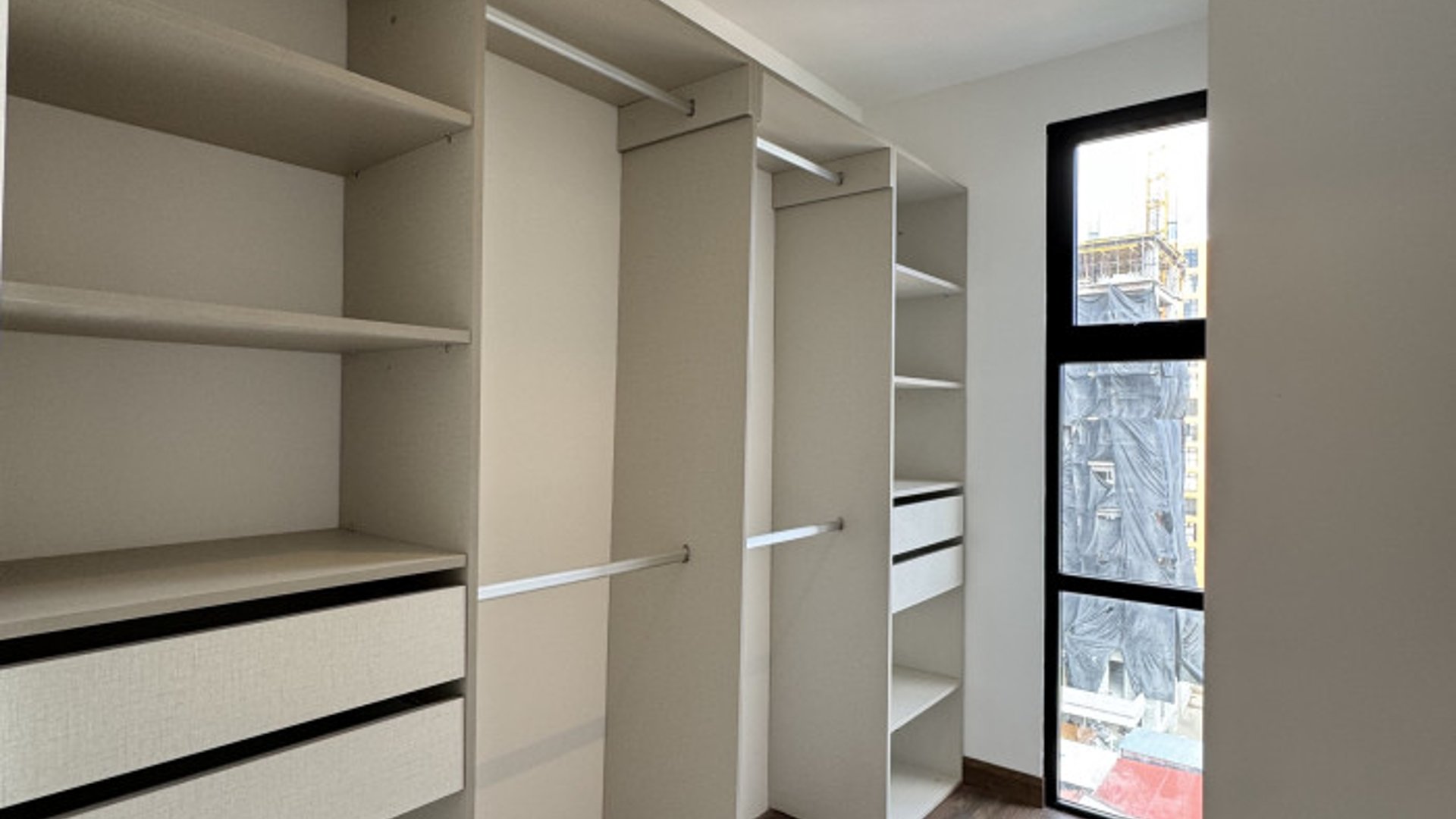 Apartamento en renta Zona 15 Vista Hermosa 2 - Miniatura 4