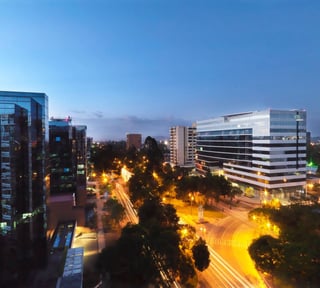 Oficina en renta zona 9