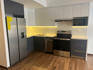 📍 APARTAMENTO EN RENTA – 2 HAB + LÍNEA BLANCA | BRUNELO | ZONA 10 - 2