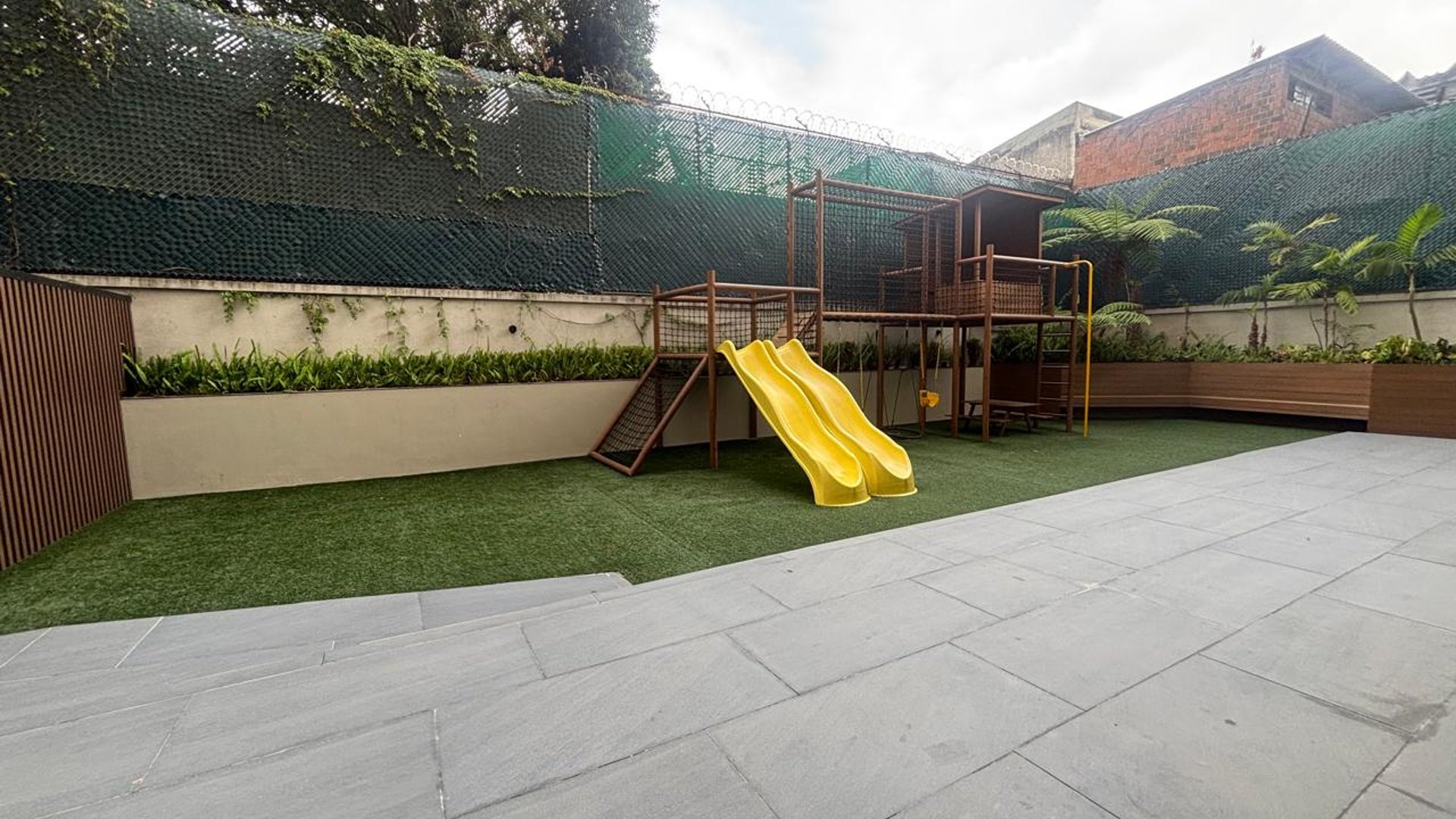 Apartamento en Alquiler Edificio IQ10, zona 10 - Miniatura 21