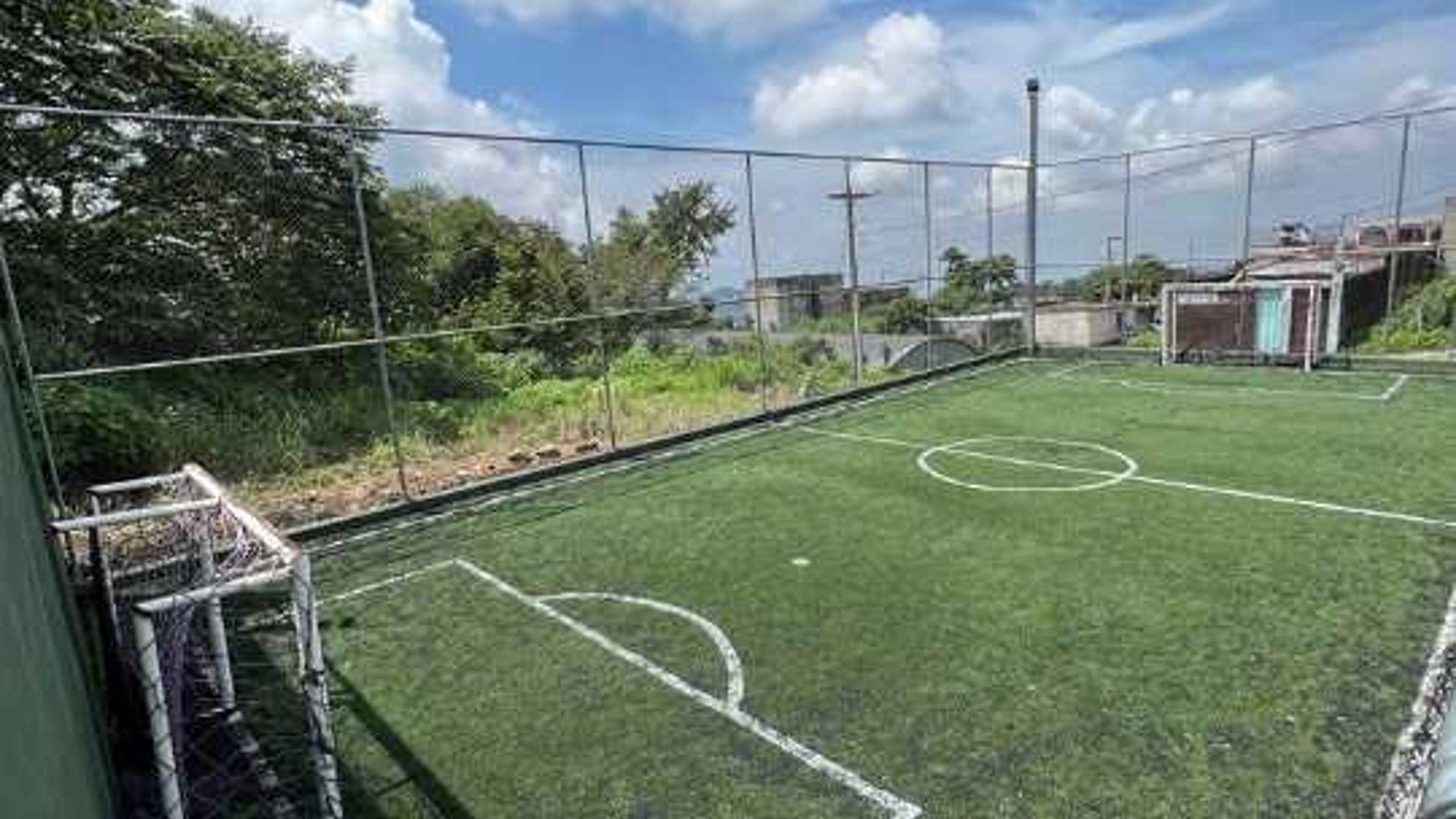 Vendo Canchas de Football - Miniatura 4