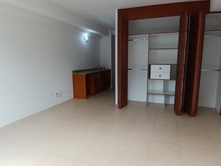 Apartamento en Renta en Edificio Veremos II, zona 16 - 3