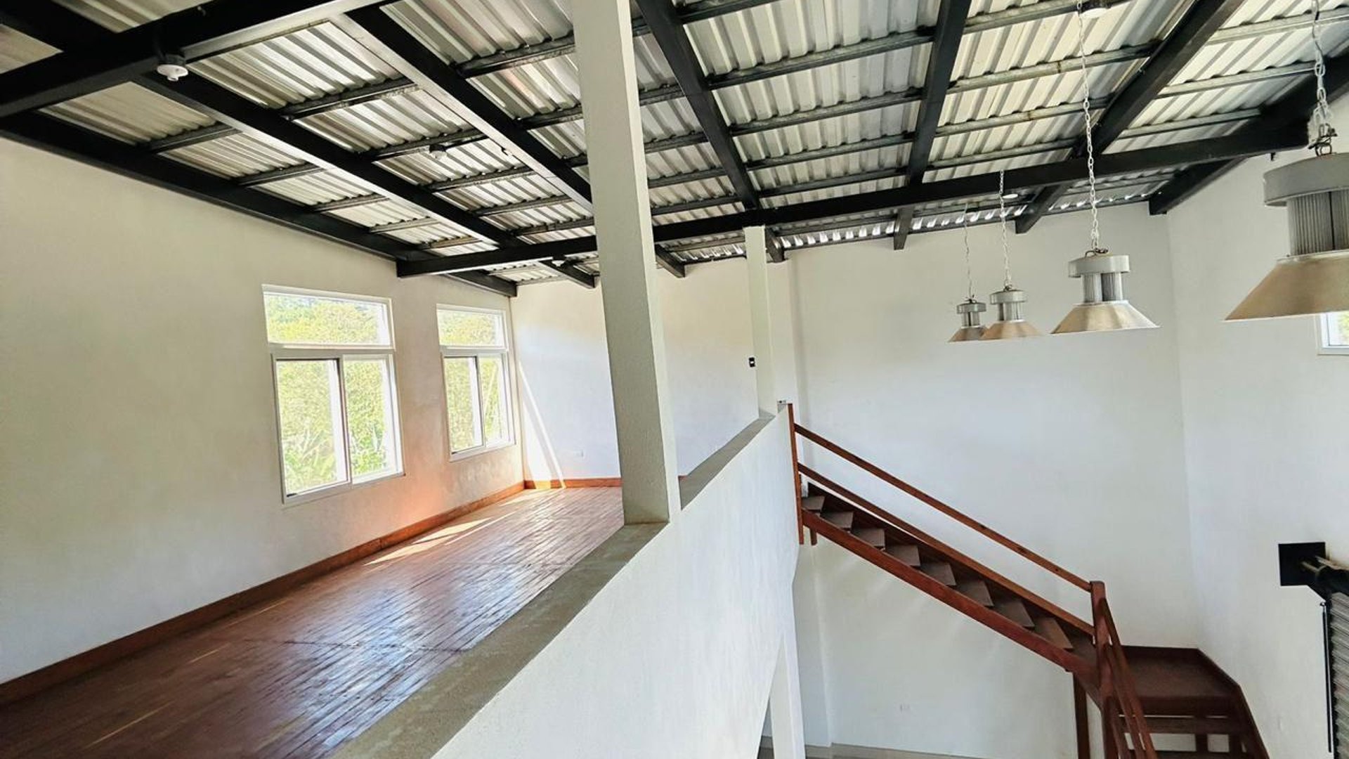 Bodega en venta en Comunica Coban con Carcha Coban - Miniatura 5