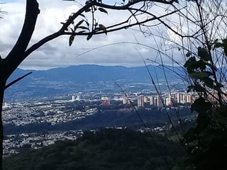 TERRENO EN ALDEA LA SALVADORA SANTA CATARINA PINULA - 4