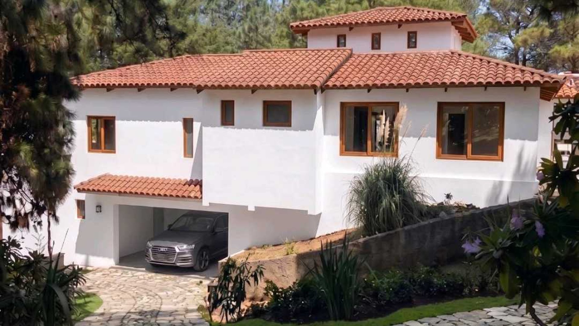 CASA/VENTA????Casa Las Nubes,Santa Lucía Milpas Altas Km 31.5Sacatepéquez - Image 1