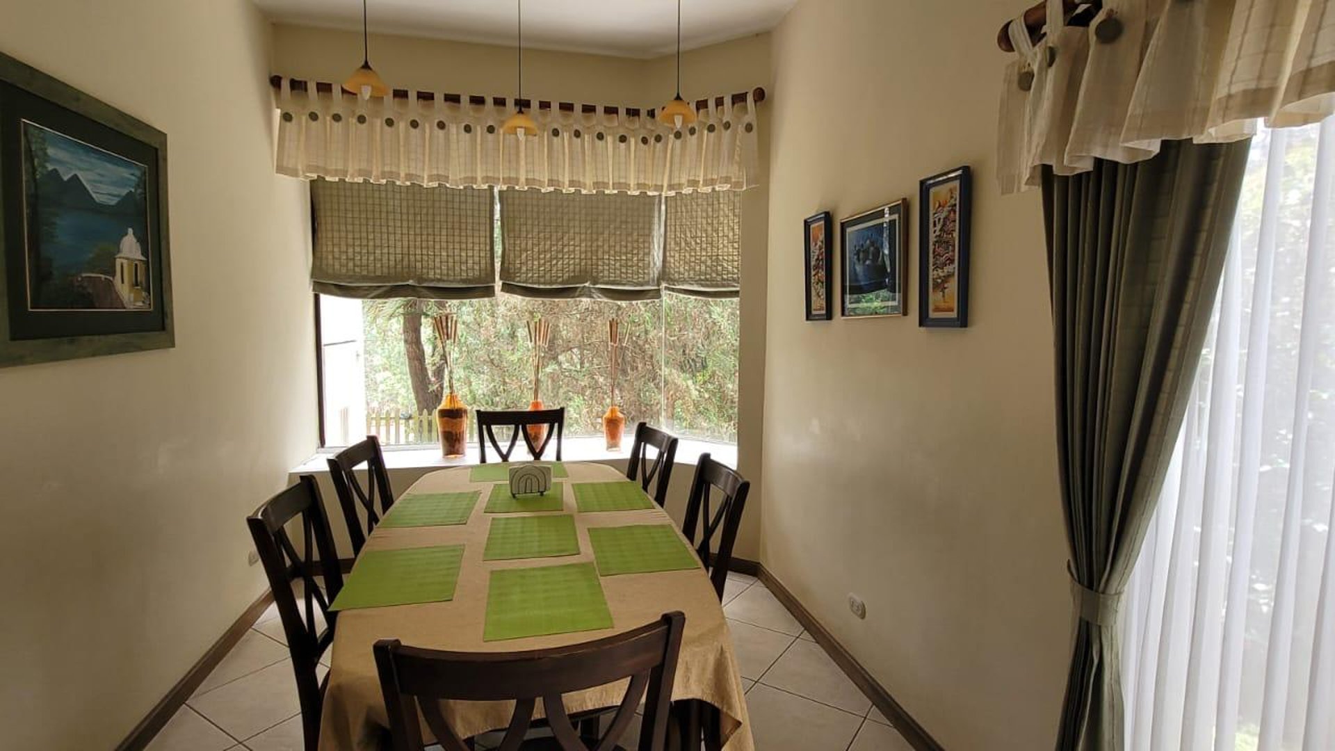 Preciosa Casa En Venta En Condominio San Angel, San José Pinula - Miniatura 3