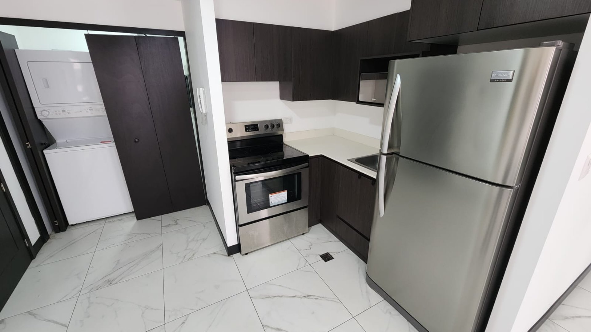 Apartamento amueblado en renta, en Fontainebleau zona 15 Ref-3109 - Miniatura 6