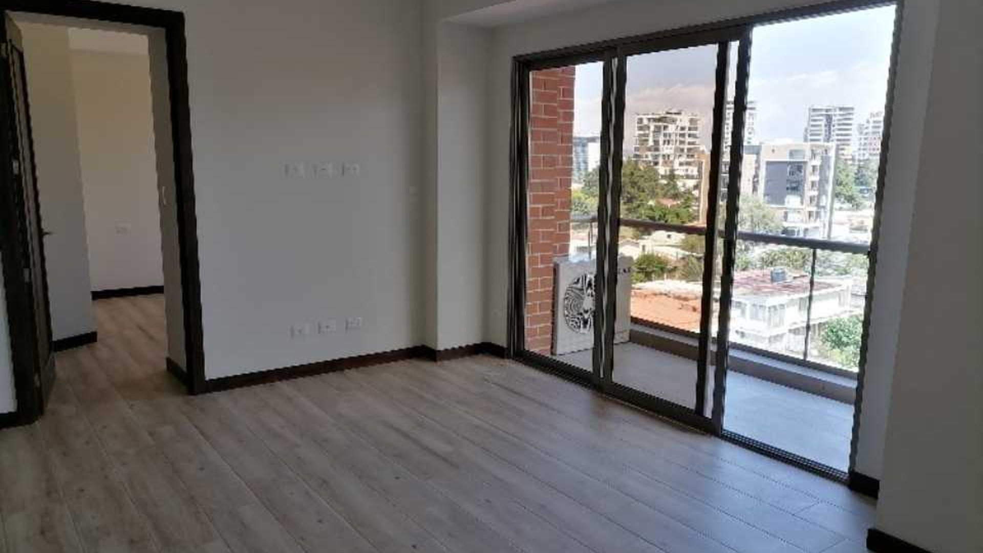 Apartamento en zona 15 Alquilo - Miniatura 3