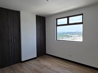 APARTAMENTO EN VENTA – EDIFICIO PETÁPOLIS, ZONA 12 - 5