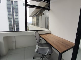 Oficinas en Avenida Reforma Zona 10 - 3