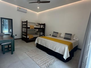 Venta de hermosa casa completamente remodelada Likin  - 3