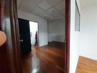 Oficina en Alquiler en zona 13 - 4