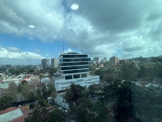 Oficina en Venta y Renta en Zona Pradera Guatemala, zona 10 - 3