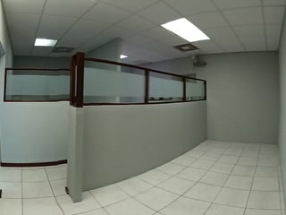 Oficina Tabicada En Venta en Zona 10 INVERSION - 3