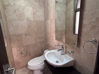 Elegante Casa en Condominio en El Prado, Ciudad de Guatemala - 4