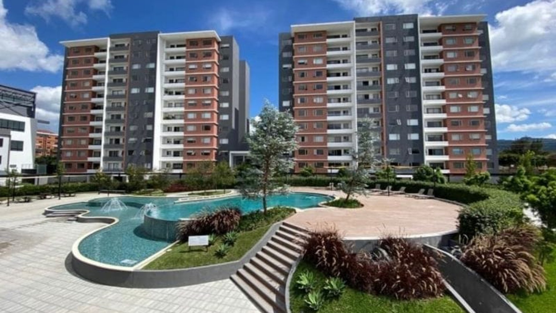 Precioso Apartamento En Venta En Segheria, Zona 14