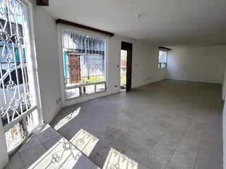 Alquilo Linda Casa  zona 12, salida  de USAC - Image 10