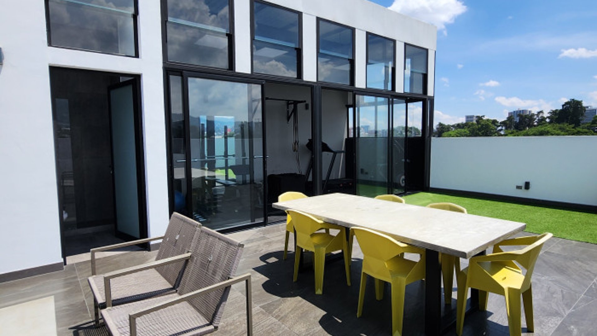 En Venta apartamentos en La Villa zona 14 Guatemala