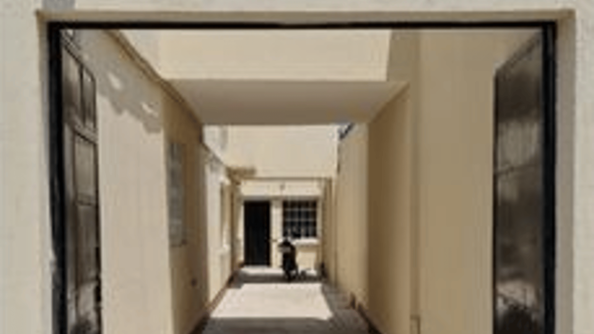 Casa de 4 habitaciones en alquiler, zona 1 - Miniatura 2