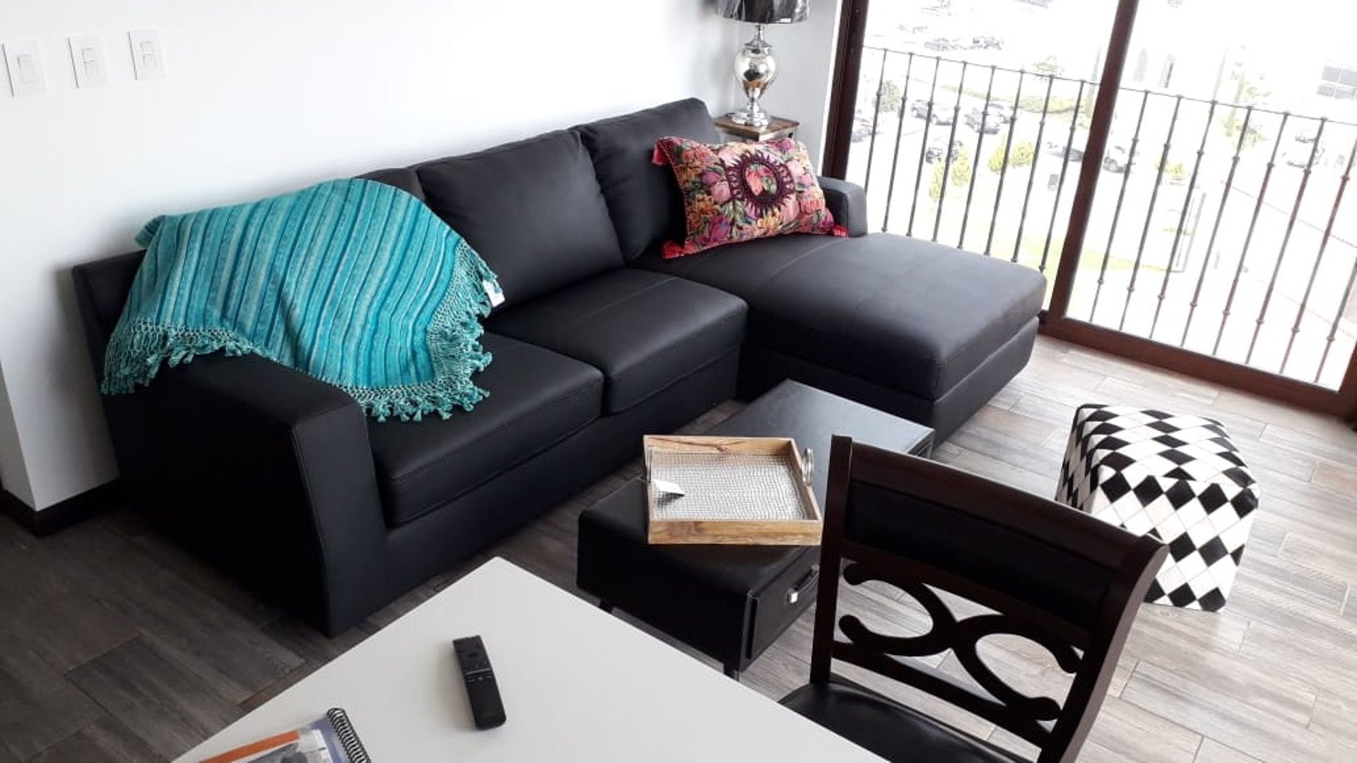 Alquilo Apartamento Amueblado Z16 Cayala /D