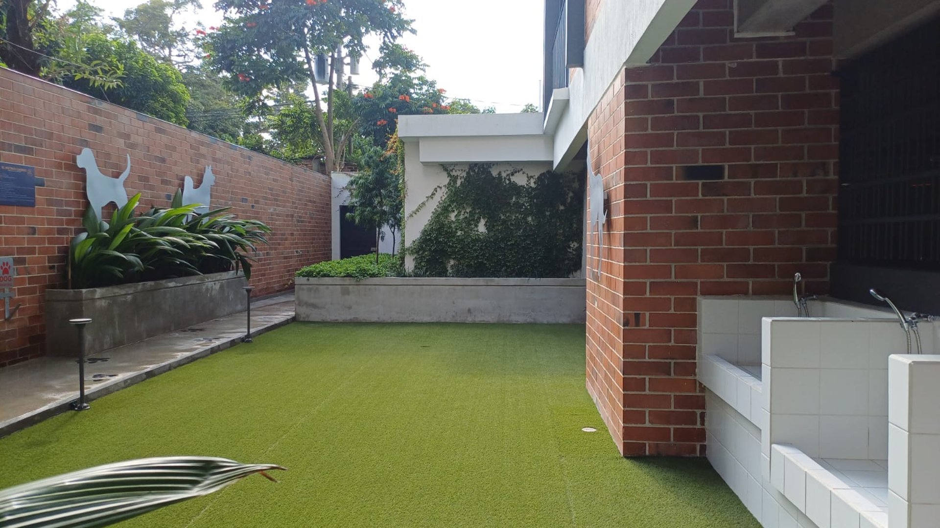 APARTAMENTO AMUEBLADO EN RENTA EN CENDANA ZONA 9 - Miniatura 7