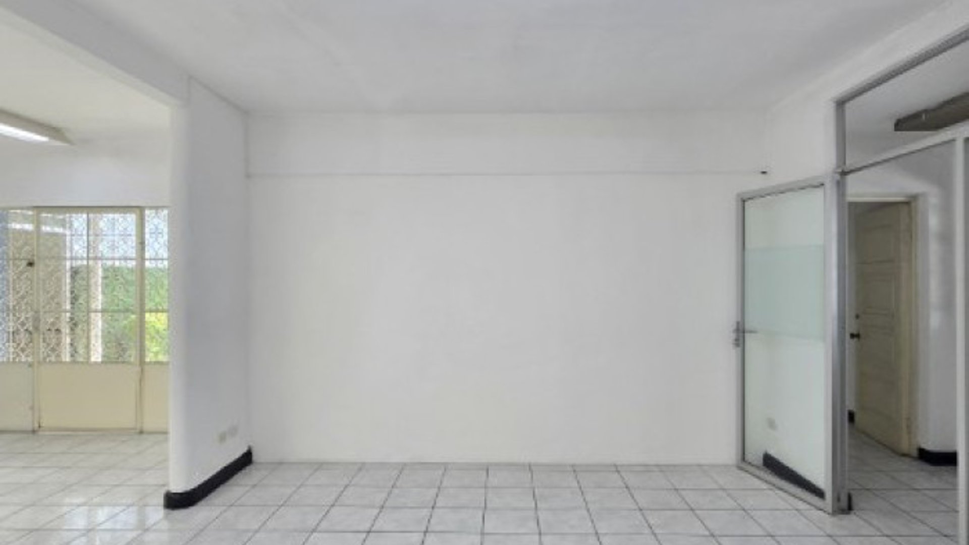 Propiedad para Uso Comercial en zona 12 - Miniatura 21