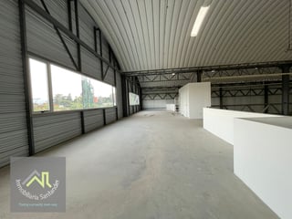 Complejo de Bodegas en Venta Frente al Mayan Golf - Image 7